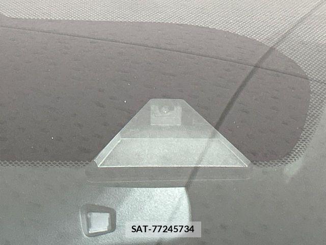 Nissan NOTE 2015-10 6791385-6