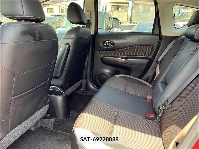Nissan NOTE 2017-05 6816343-15