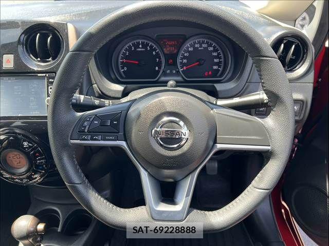 Nissan NOTE 2017-05 6816343-23