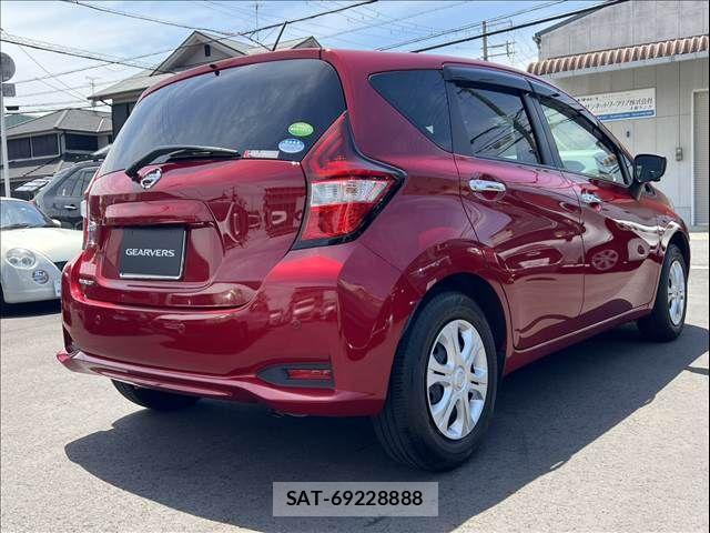 Nissan NOTE 2017-05 6816343-7