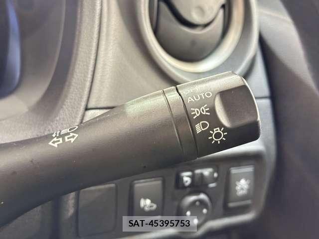 Nissan NOTE 2020-09 6816335-11