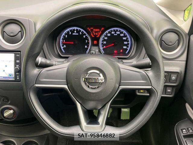 Nissan NOTE 2019-11 6816330-11