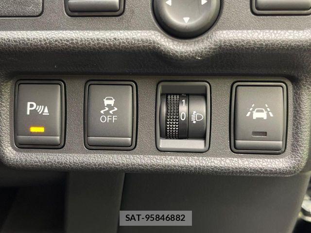 Nissan NOTE 2019-11 6816330-4