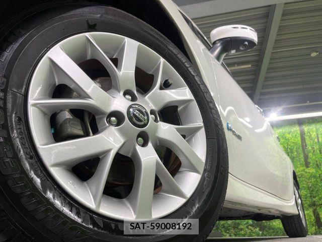 Nissan NOTE 2018-07 6816320-12