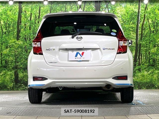 Nissan NOTE 2018-07 6816320-14