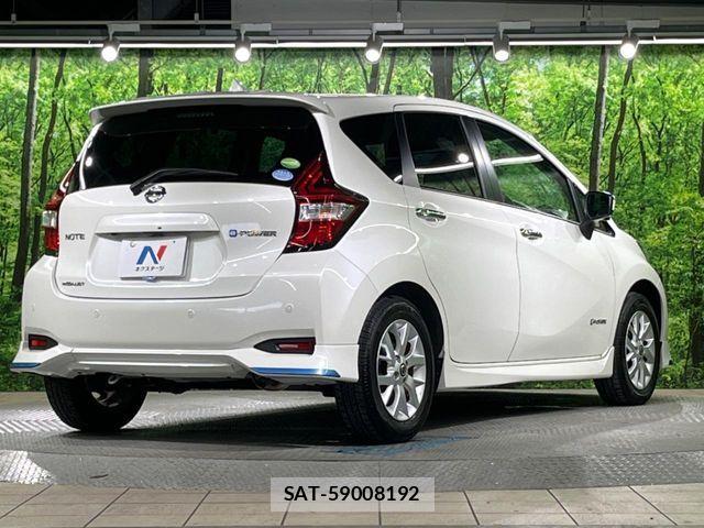 Nissan NOTE 2018-07 6816320-16