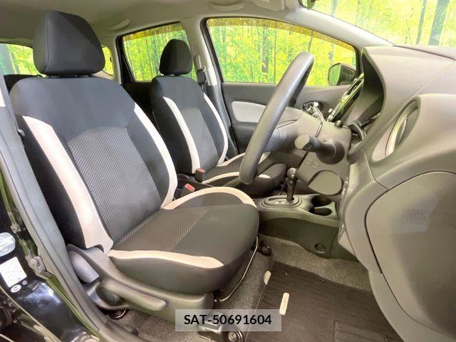 Nissan NOTE 2017-11 6816338-7