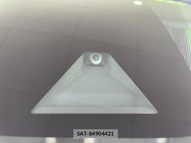 Nissan NOTE 2018-07 6816323-3