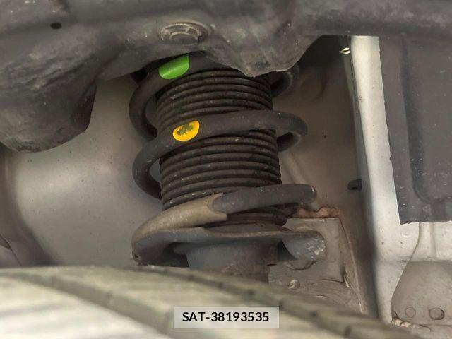 Nissan NOTE 2017-06 6816328-19