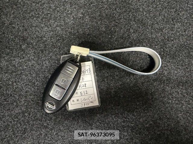 Nissan NOTE 2016-05 6816351-18