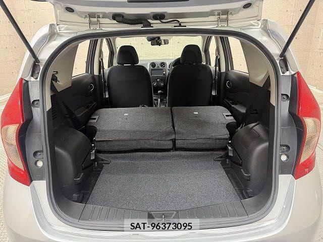 Nissan NOTE 2016-05 6816351-8