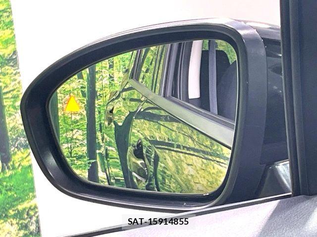 Nissan NOTE 2021-02 6816311-6