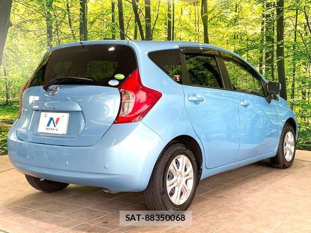 Nissan NOTE 2015-06 6816350-16