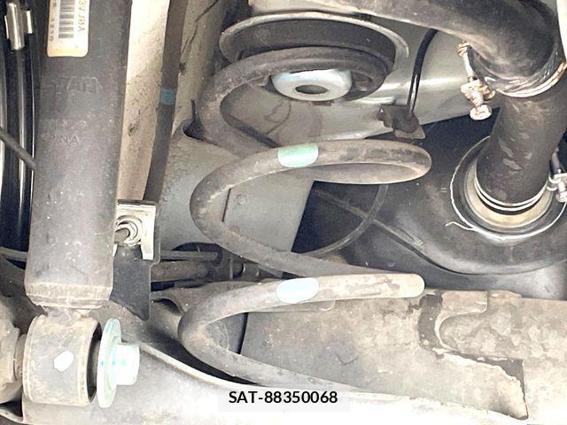 Nissan NOTE 2015-06 6816350-19