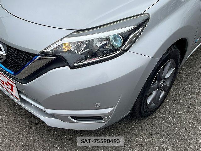 Nissan NOTE 2018-09 6816331-23