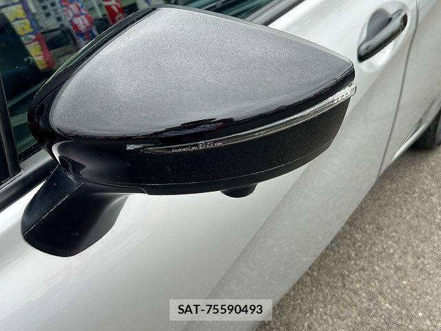Nissan NOTE 2018-09 6816331-24