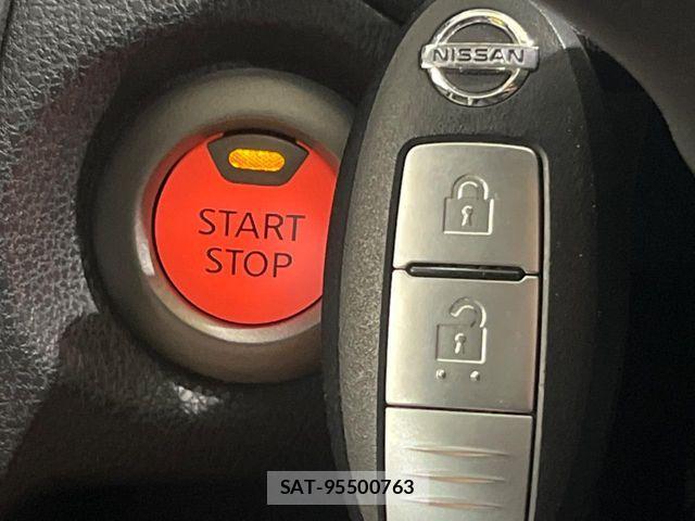 Nissan NOTE 2017-08 6816326-7