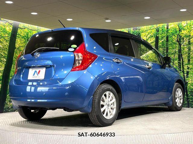 Nissan NOTE 2015-05 6816349-16