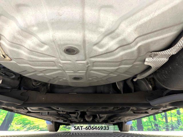 Nissan NOTE 2015-05 6816349-18
