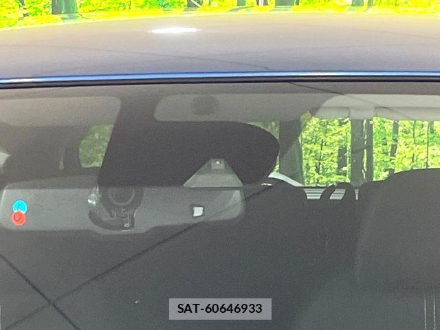 Nissan NOTE 2015-05 6816349-4