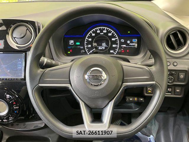 Nissan NOTE 2019-09 6816321-10