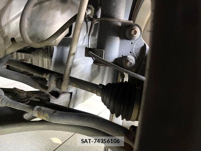 Nissan NOTE 2018-09 6816317-19