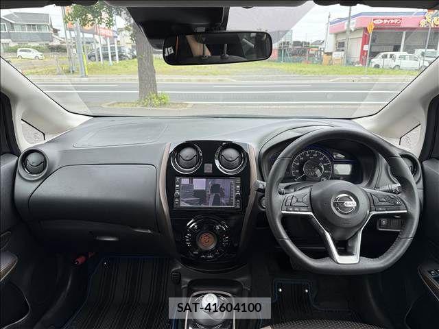 Nissan NOTE 2018-01 6910600-1