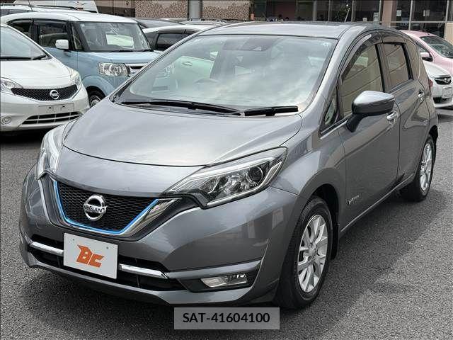Nissan NOTE 2018-01 6910600-21