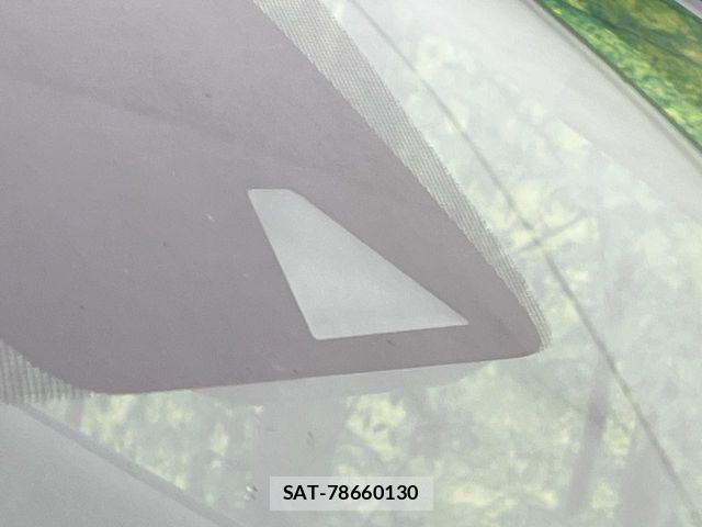 Nissan NOTE 2018-10 6910615-3