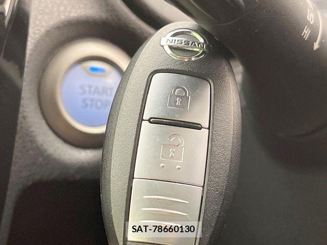 Nissan NOTE 2018-10 6910615-6