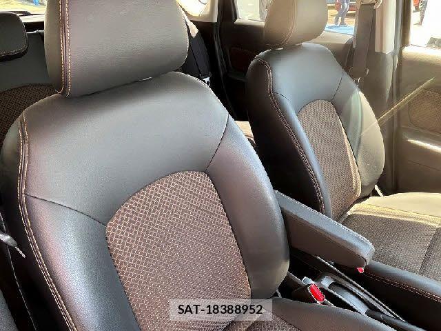 Nissan NOTE 2015-02 6910620-9