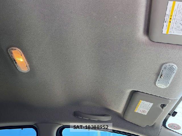 Nissan NOTE 2015-02 6910620-20