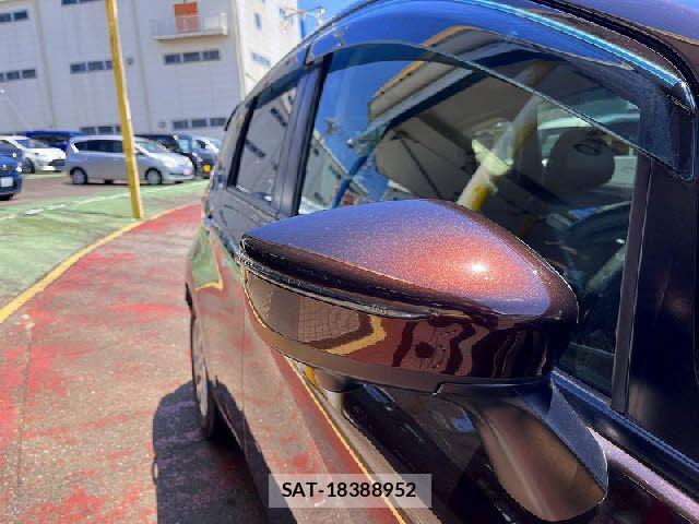 Nissan NOTE 2015-02 6910620-25