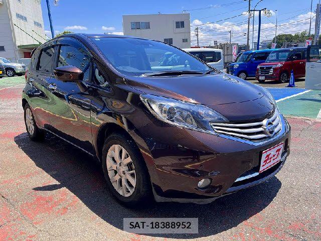 Nissan NOTE 2015-02 6910620-6