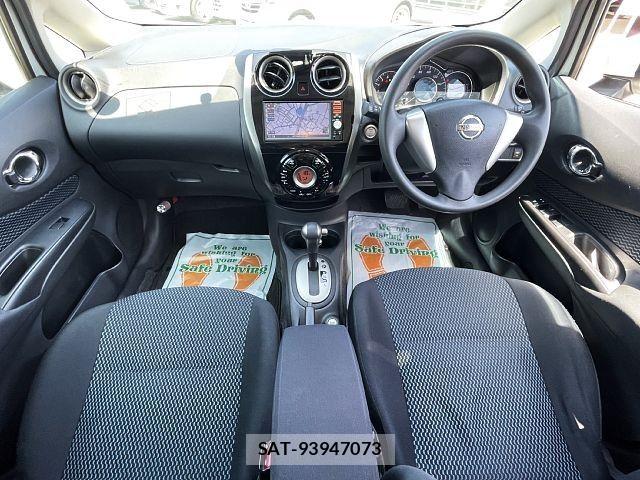 Nissan NOTE 2015-03 6910625-1