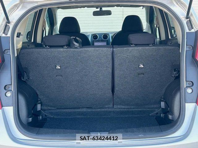 Nissan NOTE 2013-07 6910630-9
