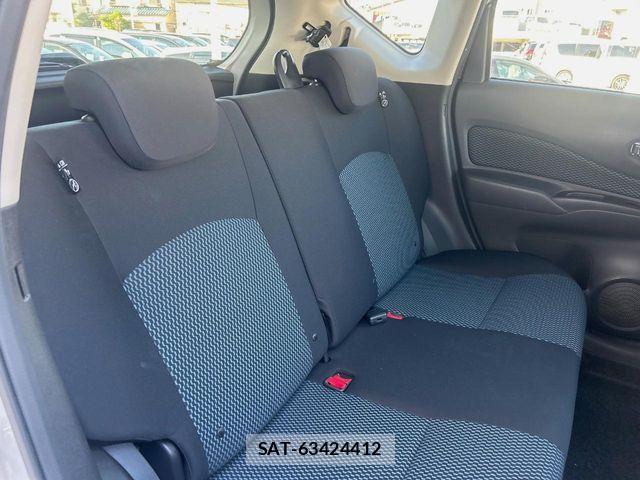 Nissan NOTE 2013-07 6910630-8