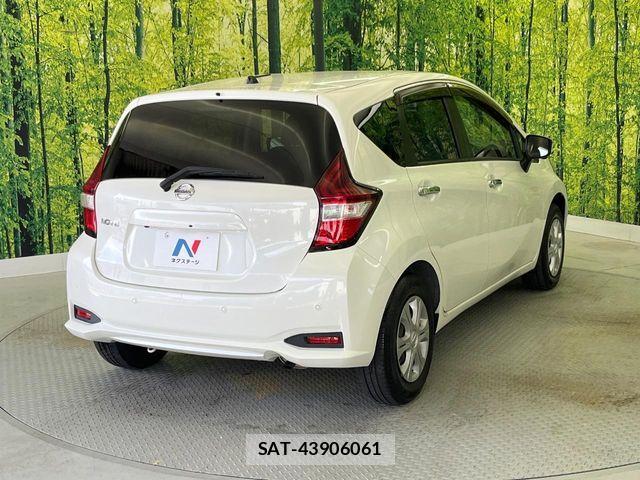 Nissan NOTE 2017-02 6910610-17