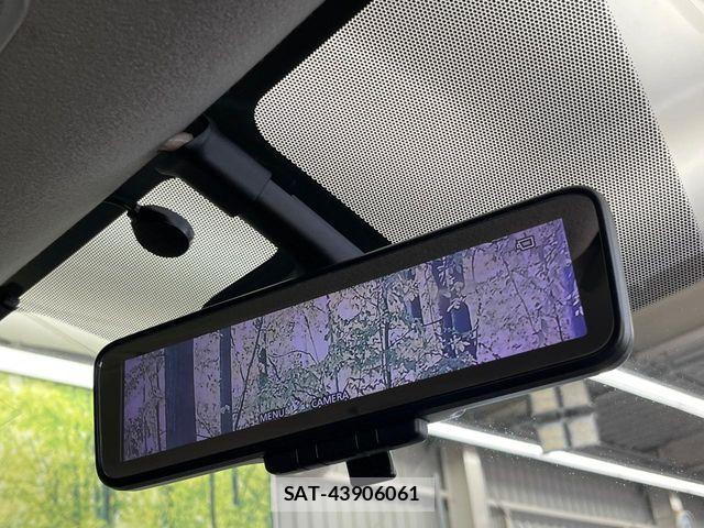Nissan NOTE 2017-02 6910610-5