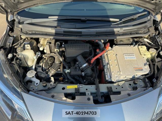 Nissan NOTE 2018-03 6910633-17