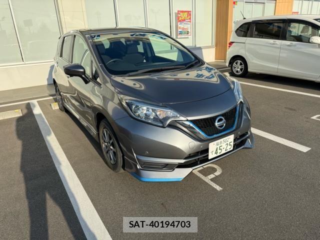 Nissan NOTE 2018-03 6910633-1