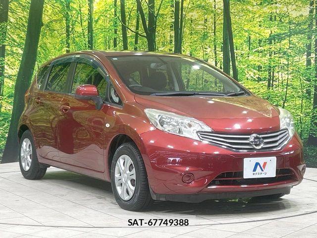 Nissan NOTE 2013-04 6910629-15