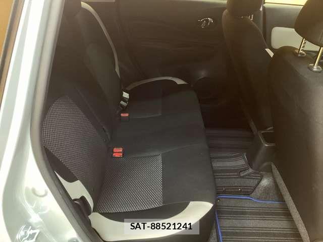 Nissan NOTE 2018-01 6910575-17