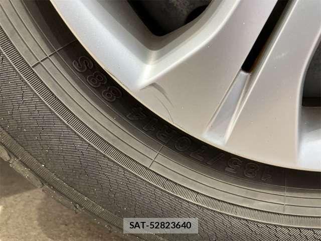 Nissan NOTE 2014-04 6910622-18
