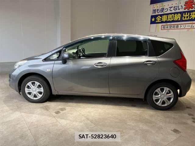 Nissan NOTE 2014-04 6910622-7