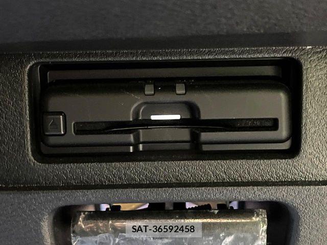 Nissan NOTE 2022-03 6910513-3