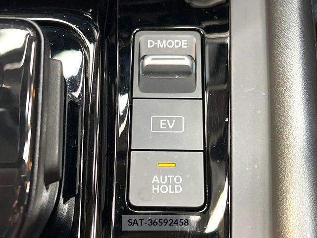 Nissan NOTE 2022-03 6910513-6