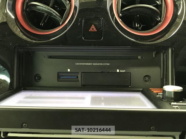 Nissan NOTE 2016-06 6910573-11