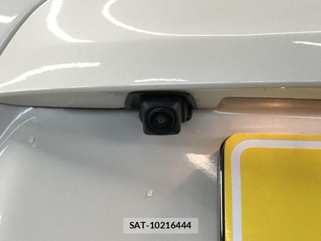 Nissan NOTE 2016-06 6910573-26