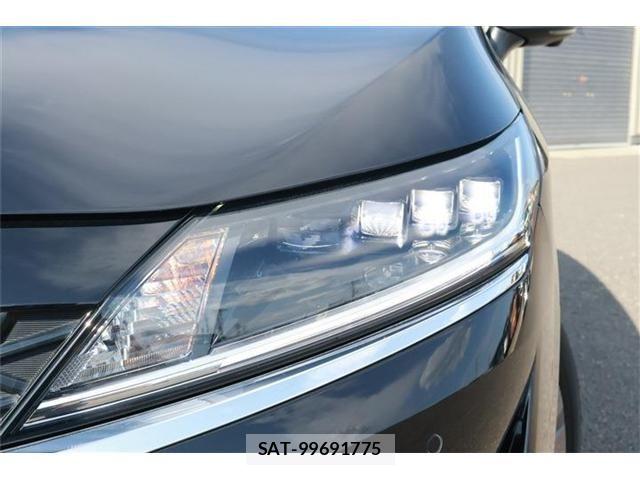 Nissan NOTE 2022-03 6910494-11